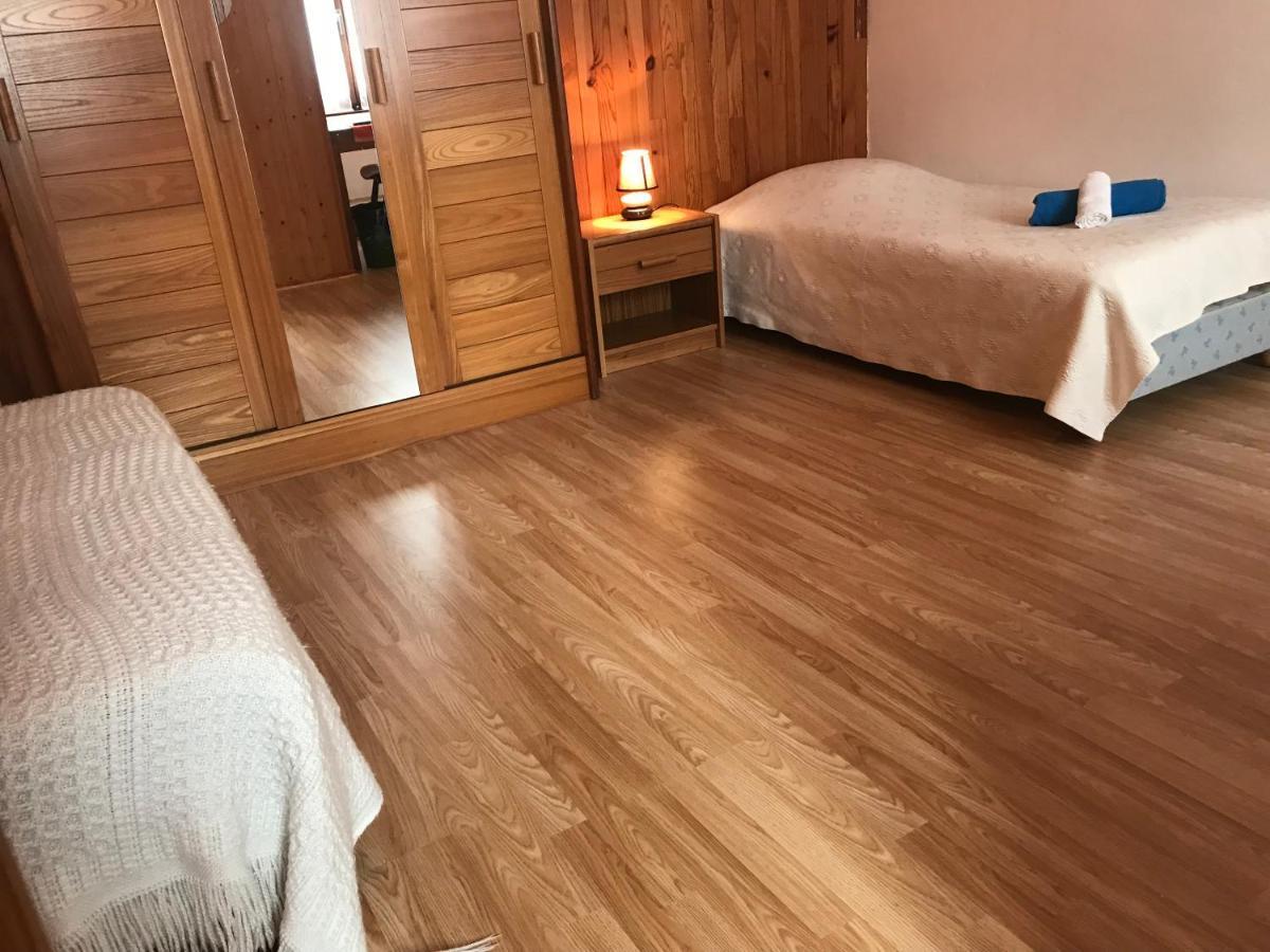 Le Valtrivin Hotell Lapoutroie Exteriör bild