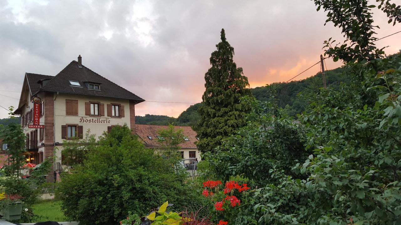 Le Valtrivin Hotell Lapoutroie Exteriör bild