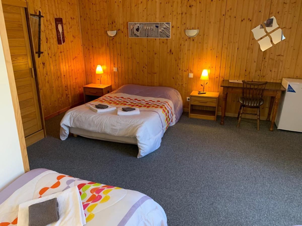 Le Valtrivin Hotell Lapoutroie Exteriör bild